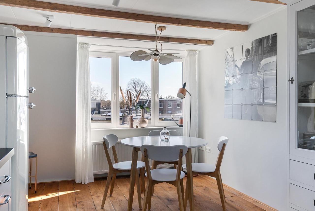 Uniek Verblijf In Herenhuis, Eigen Appartement Op De Tweede Etage Van Ons Huis Leeuwarden Exteriér fotografie